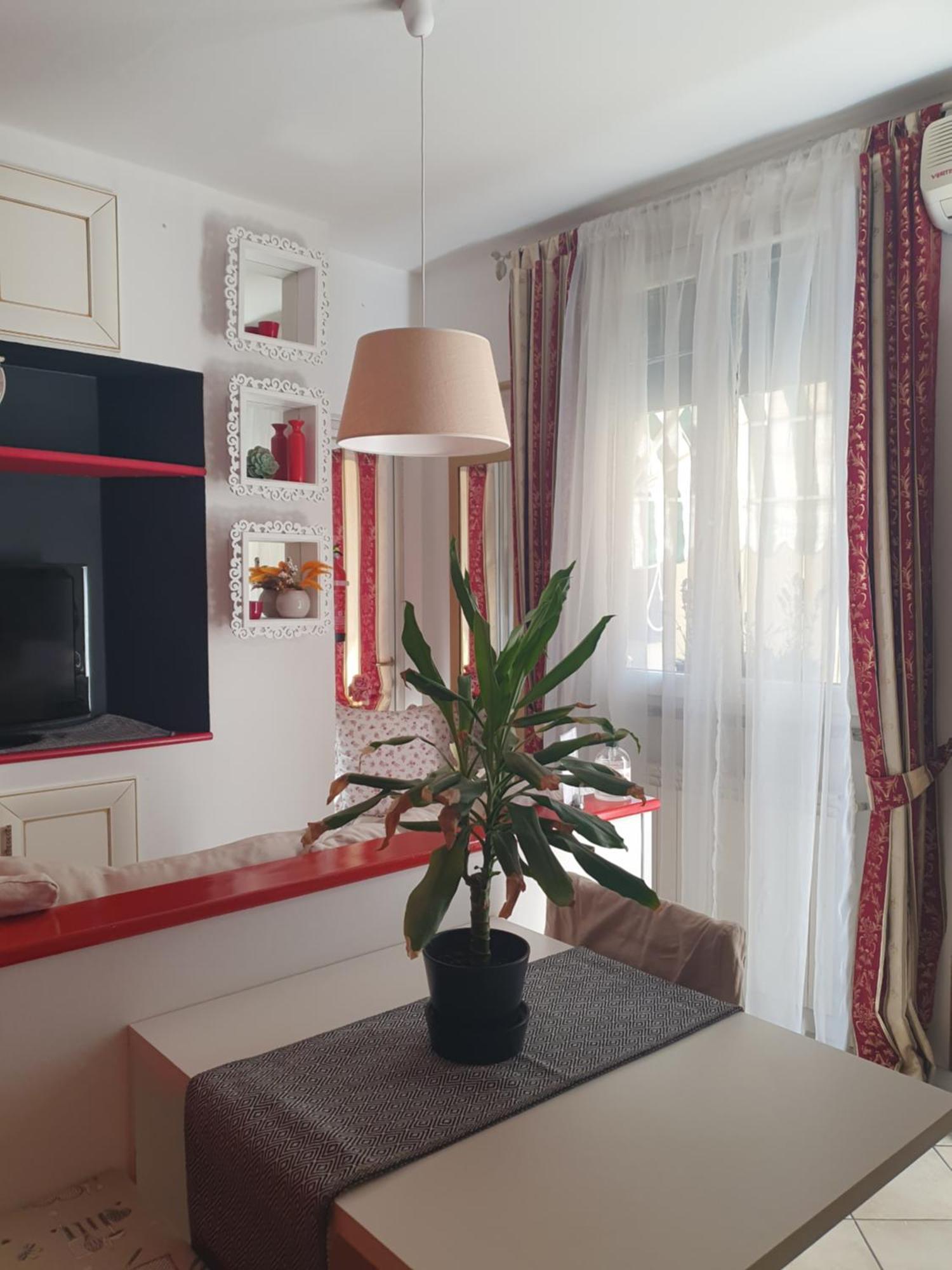 Appartamento Casa Magnolia Varese Esterno foto